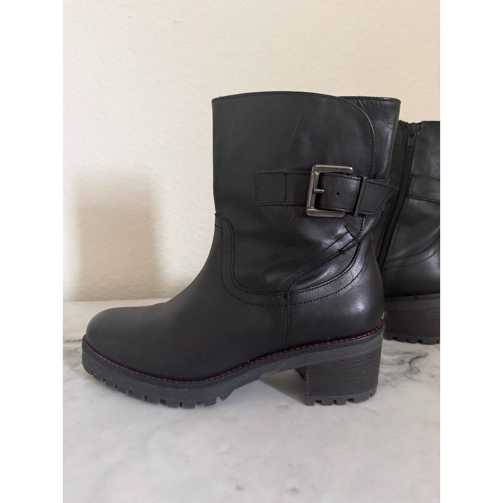 Coach and Four Leather Ankle Bootie Size 8 Buckle Side Zip Worn Once EUC - Picture 7 of 8